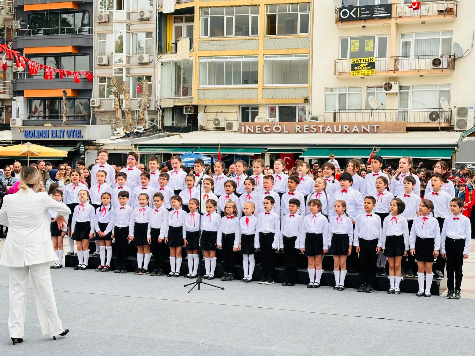 23 Nisan Ulusal Egemenlik ve Çocuk Bayramının 104 Yıl Dönümü Kutlandı