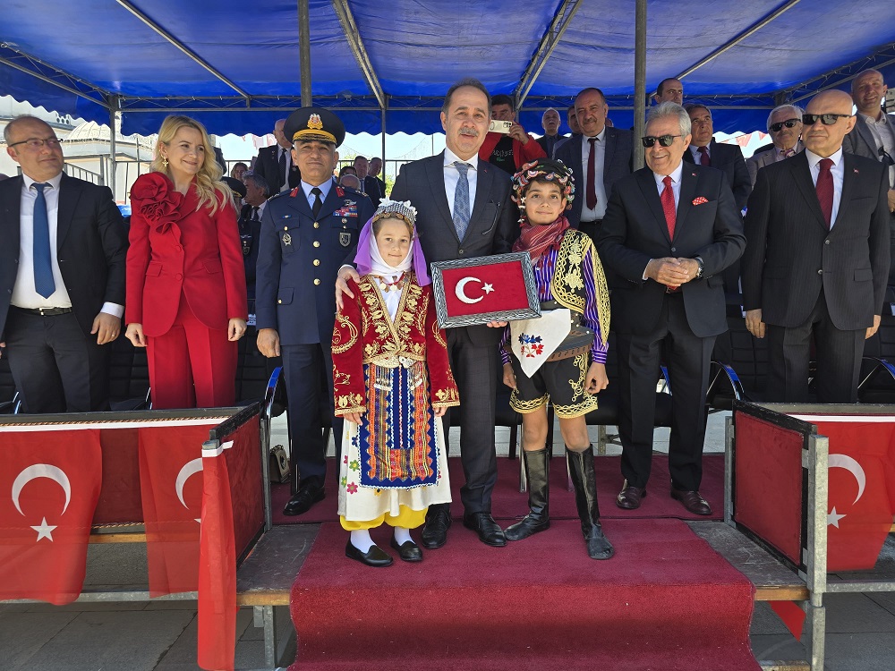 19 Mayıs Atatürk'ü Anma Gençlik ve Spor Bayramı Kutlandı